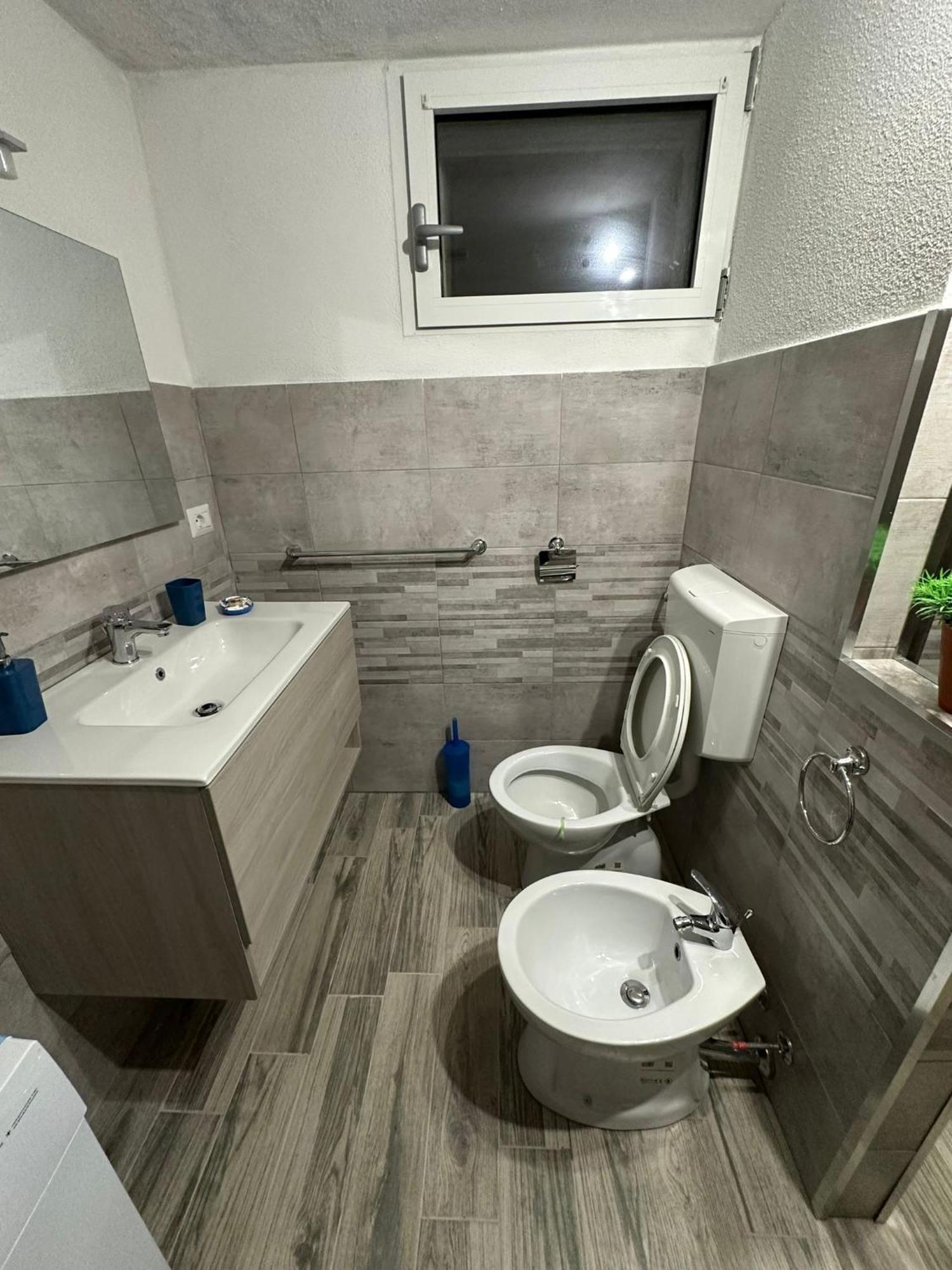 Giogio Apartment Алгеро Екстериор снимка